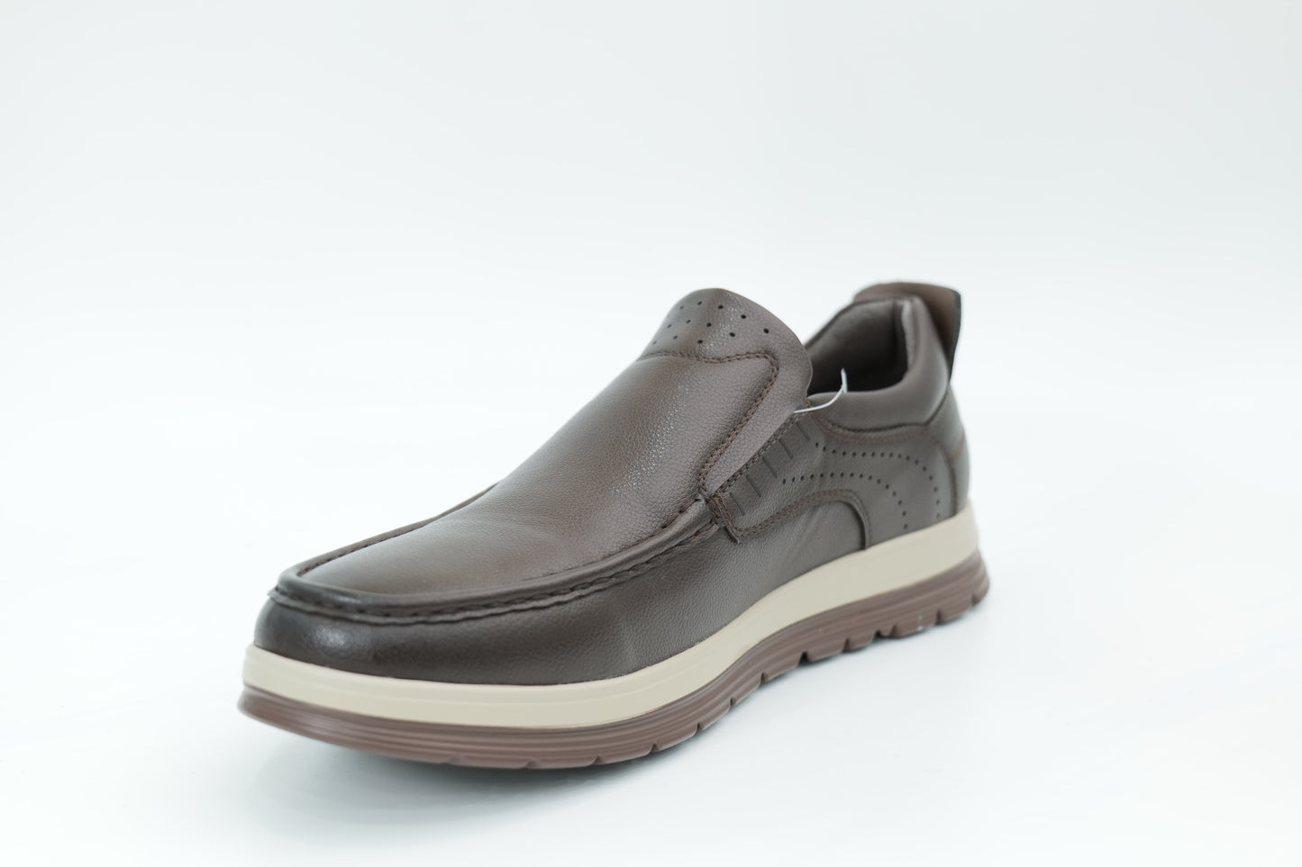 Casual shoes