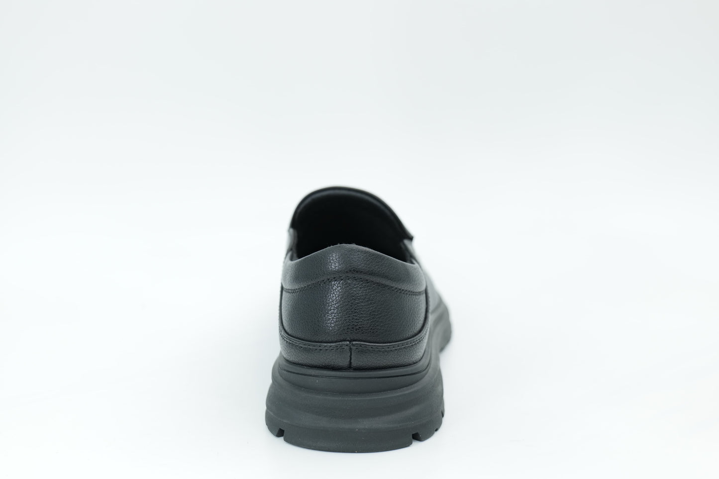 Casual shoes