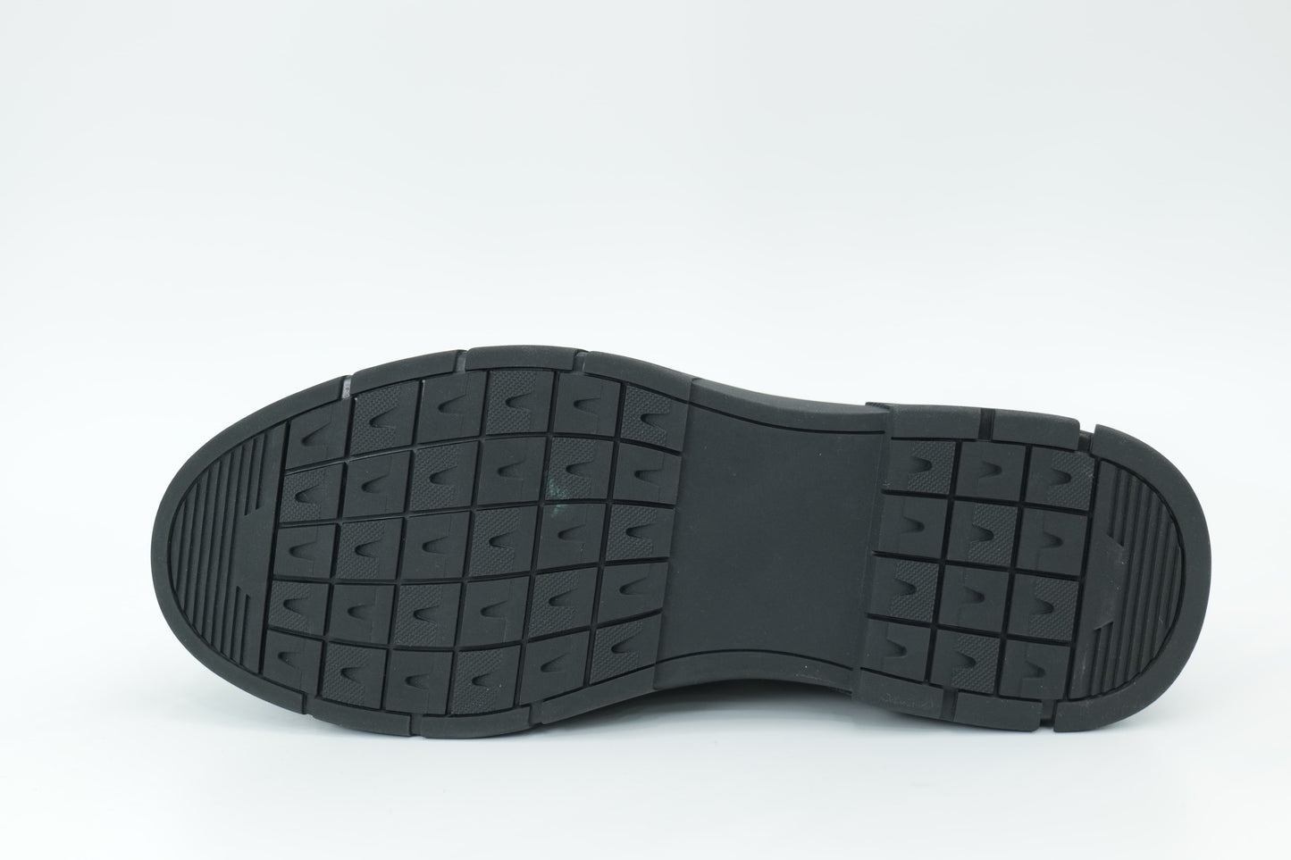 Casual shoes