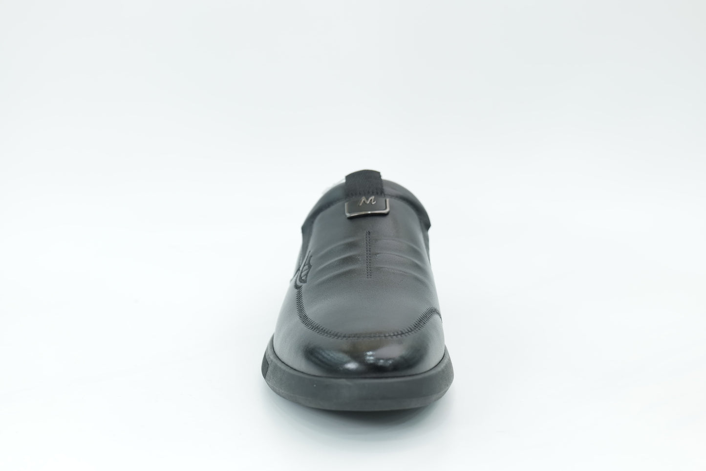 Casual shoes
