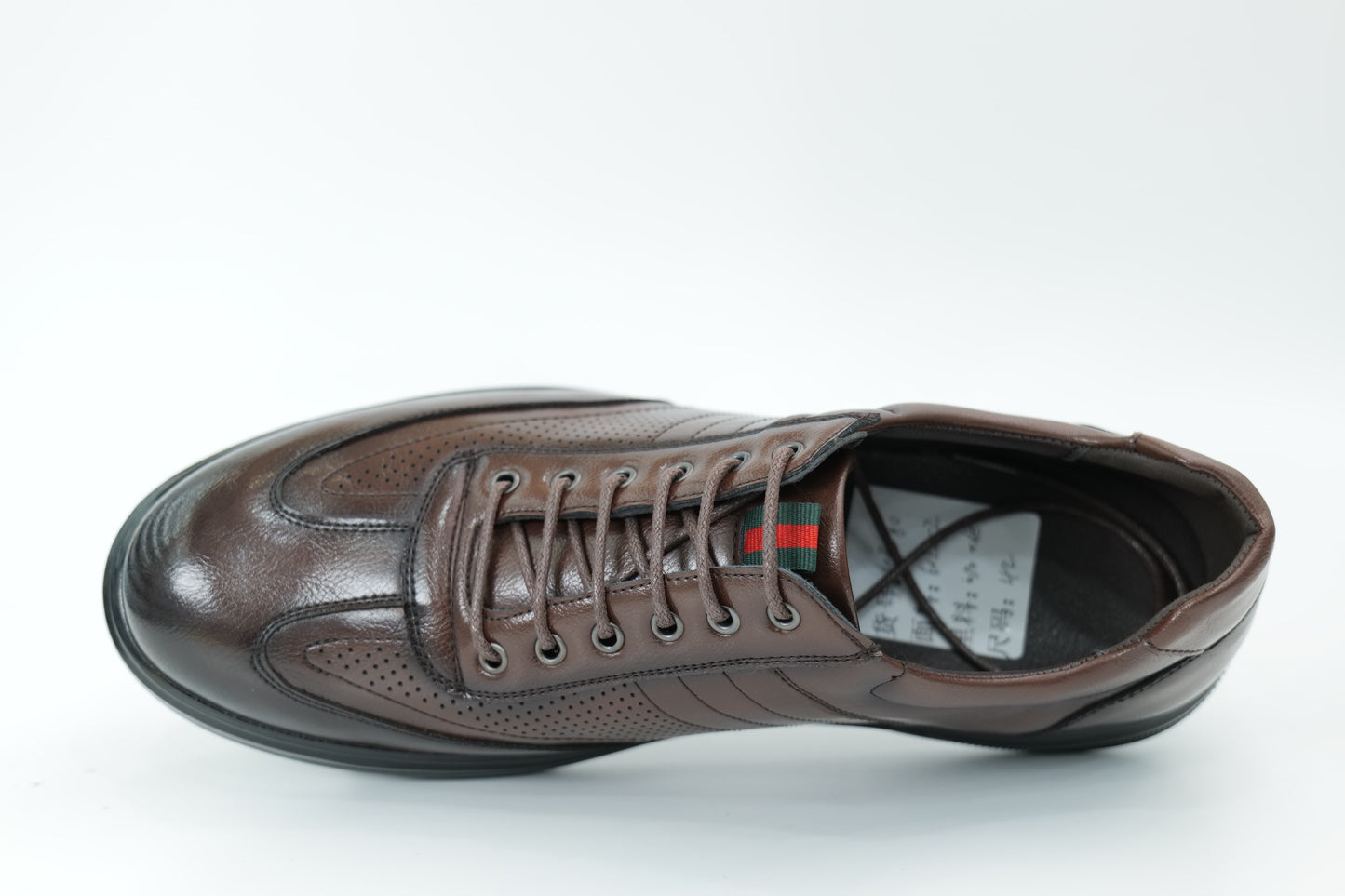 Casual shoes
