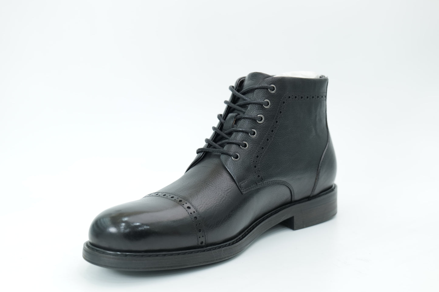 Mid-high boots