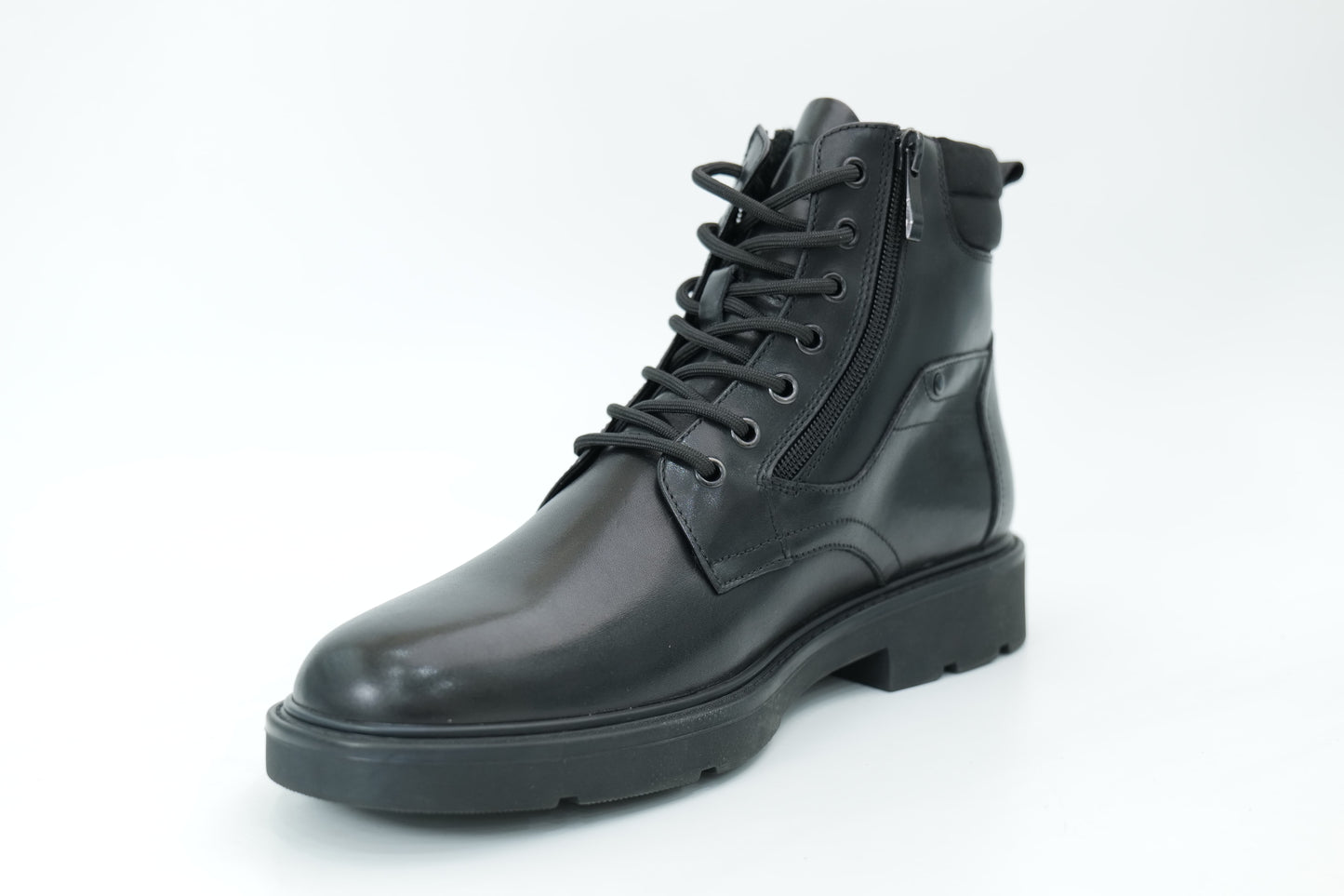 Mid-high boots