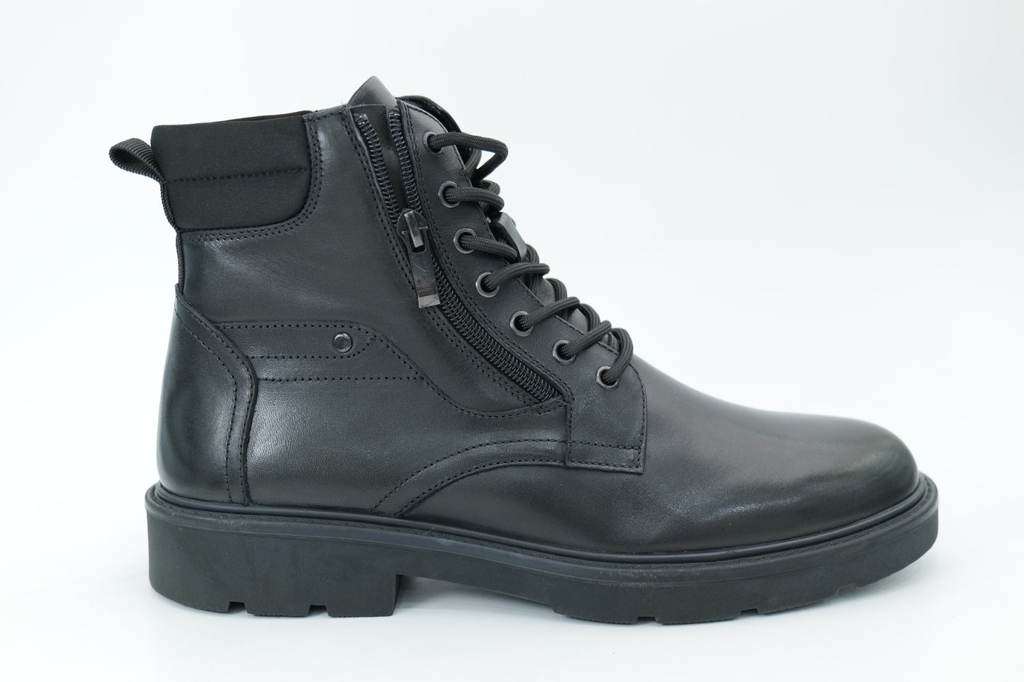Mid-high boots