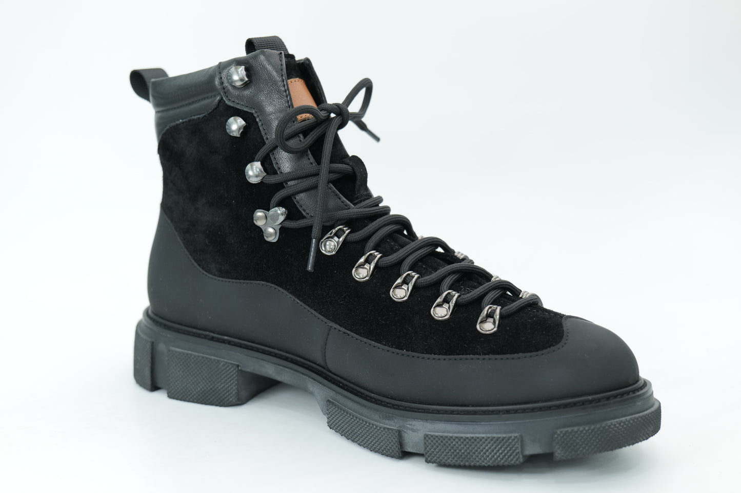 Mid-high boots
