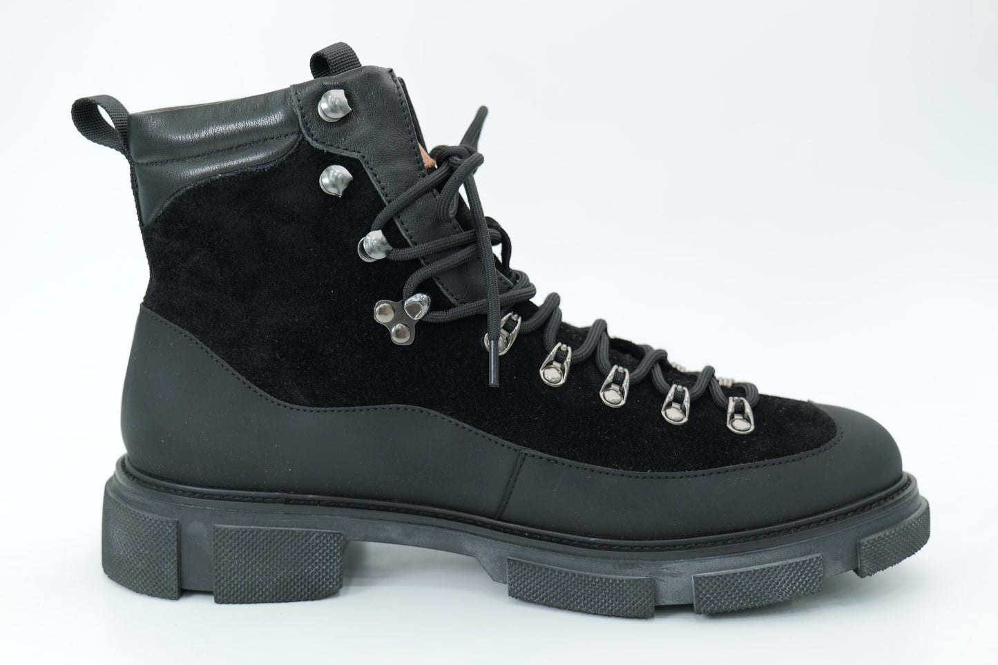 Mid-high boots