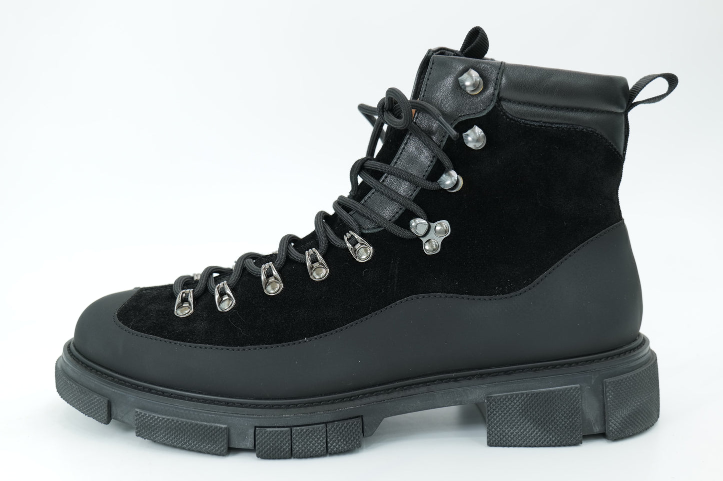 Mid-high boots