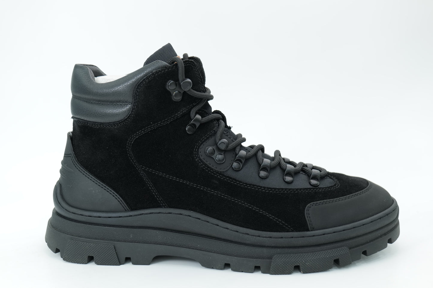 Mid-high boots
