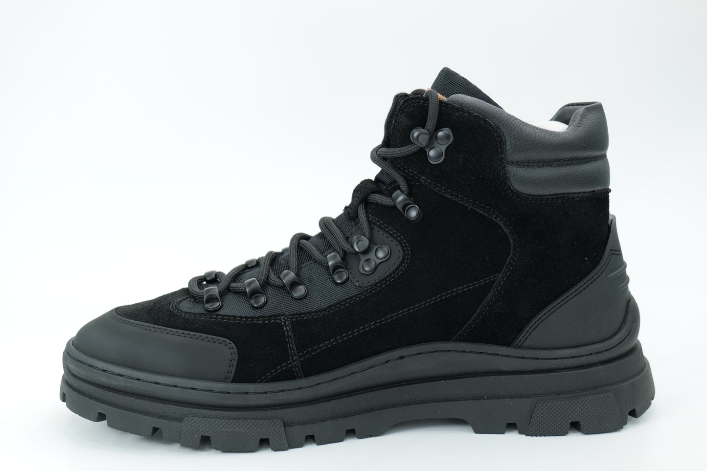 Mid-high boots
