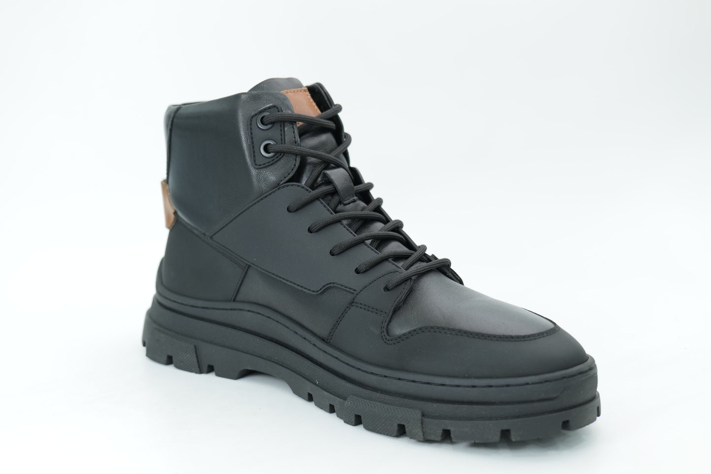 Mid-high boots