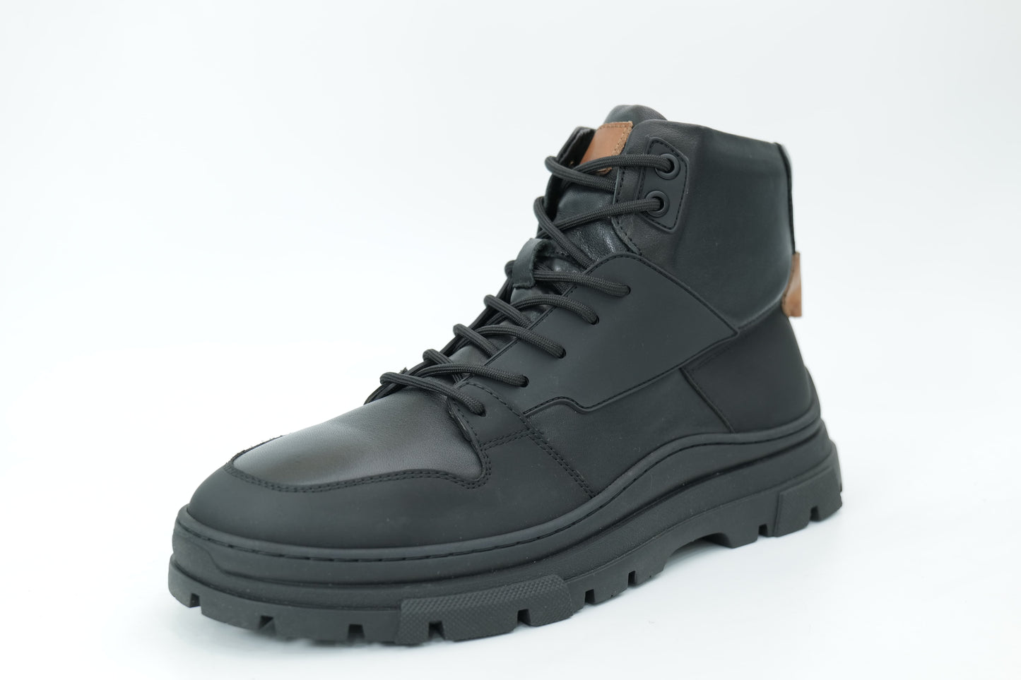 Mid-high boots