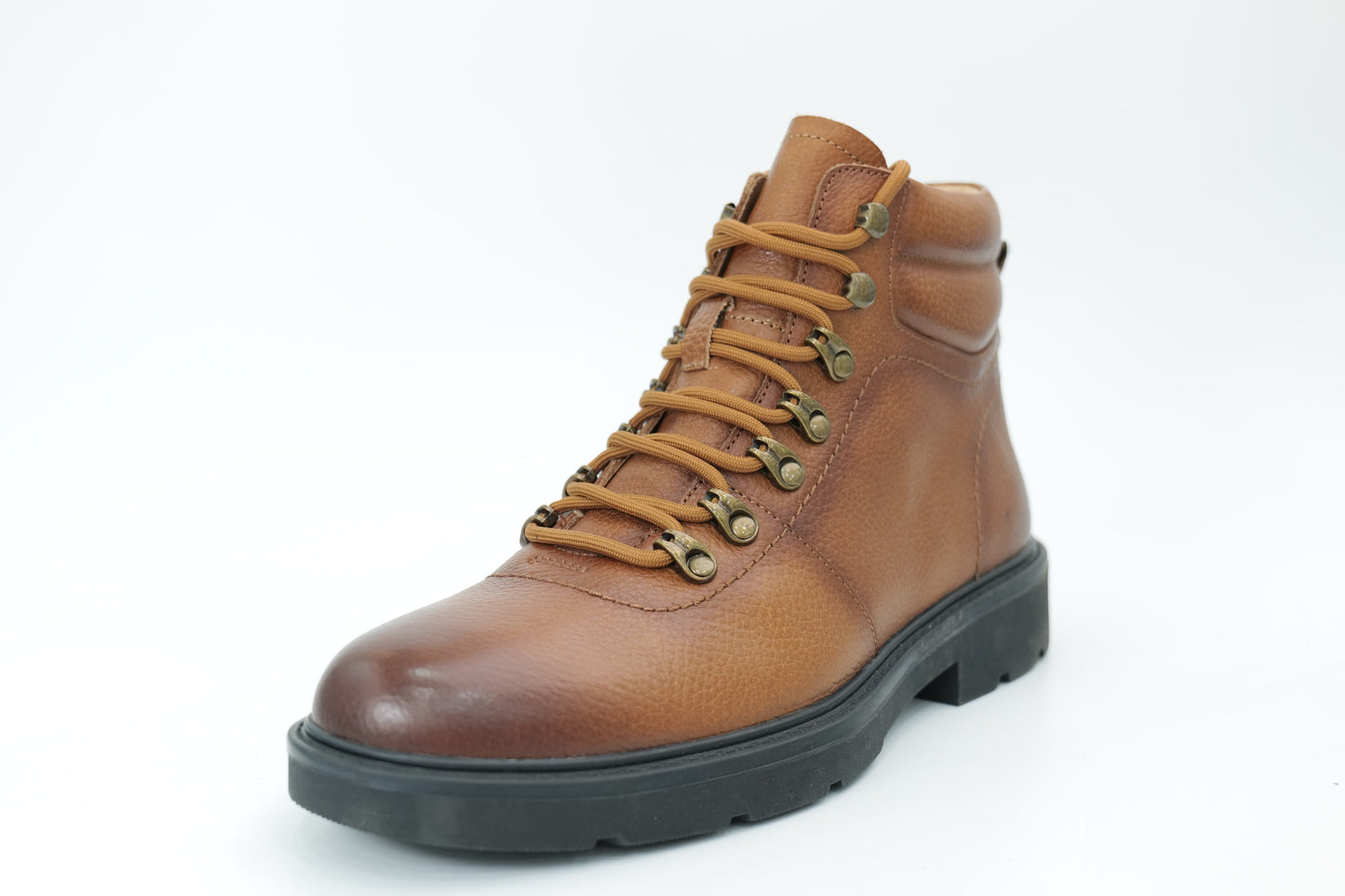 Mid-high boots