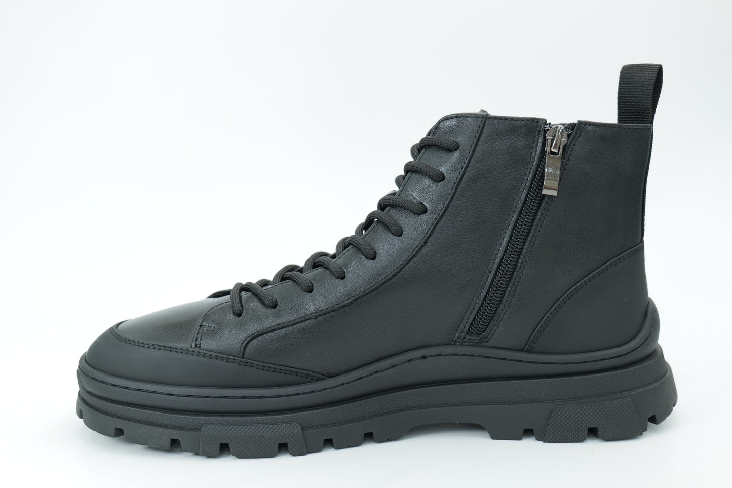 Mid-high boots