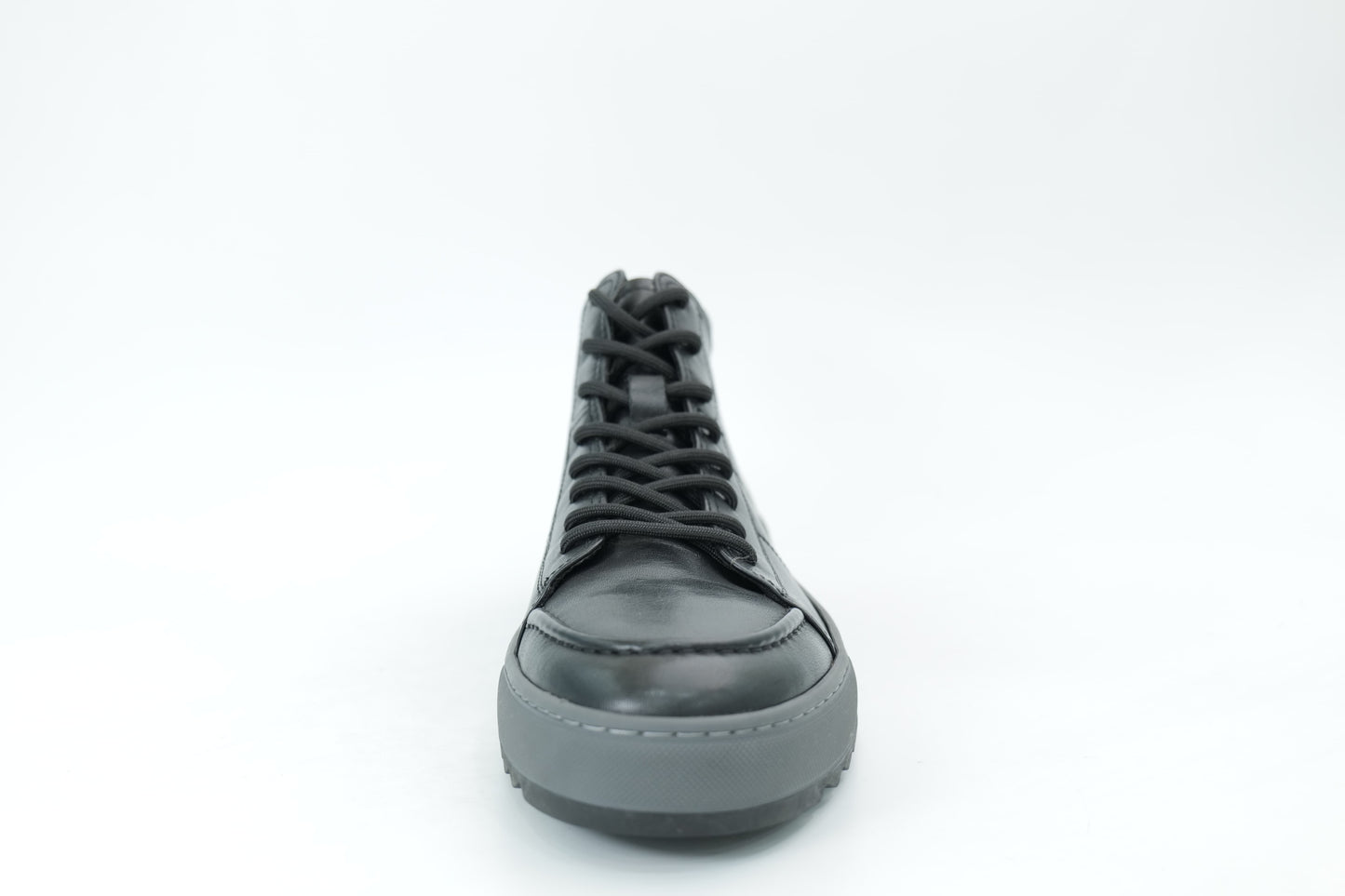 Mid-high boots