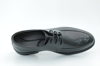 Derby shoes