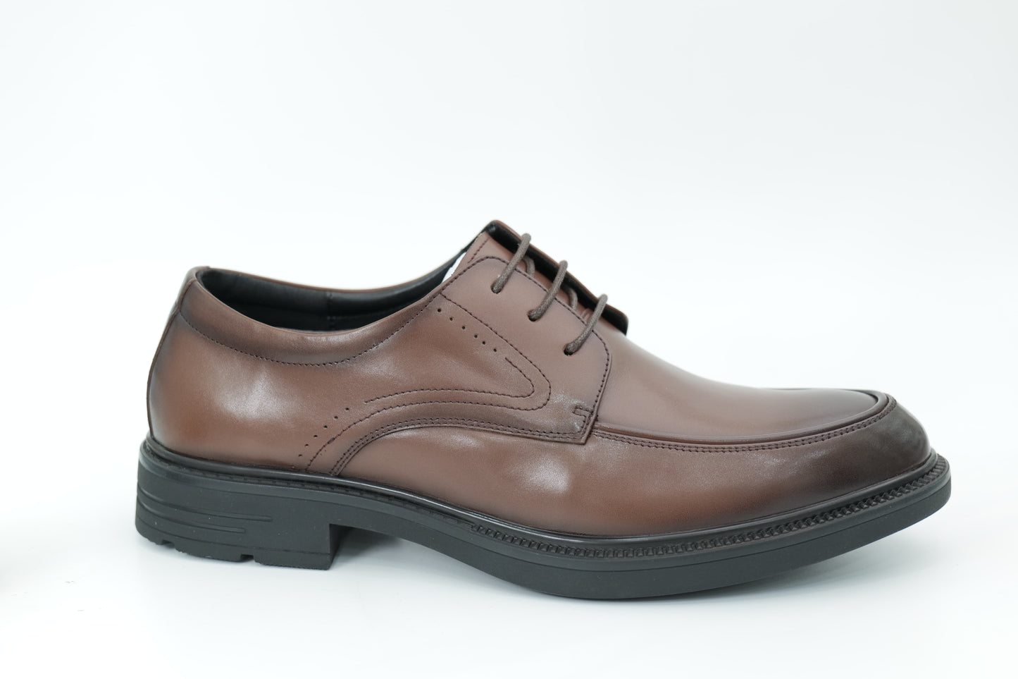 Derby shoes