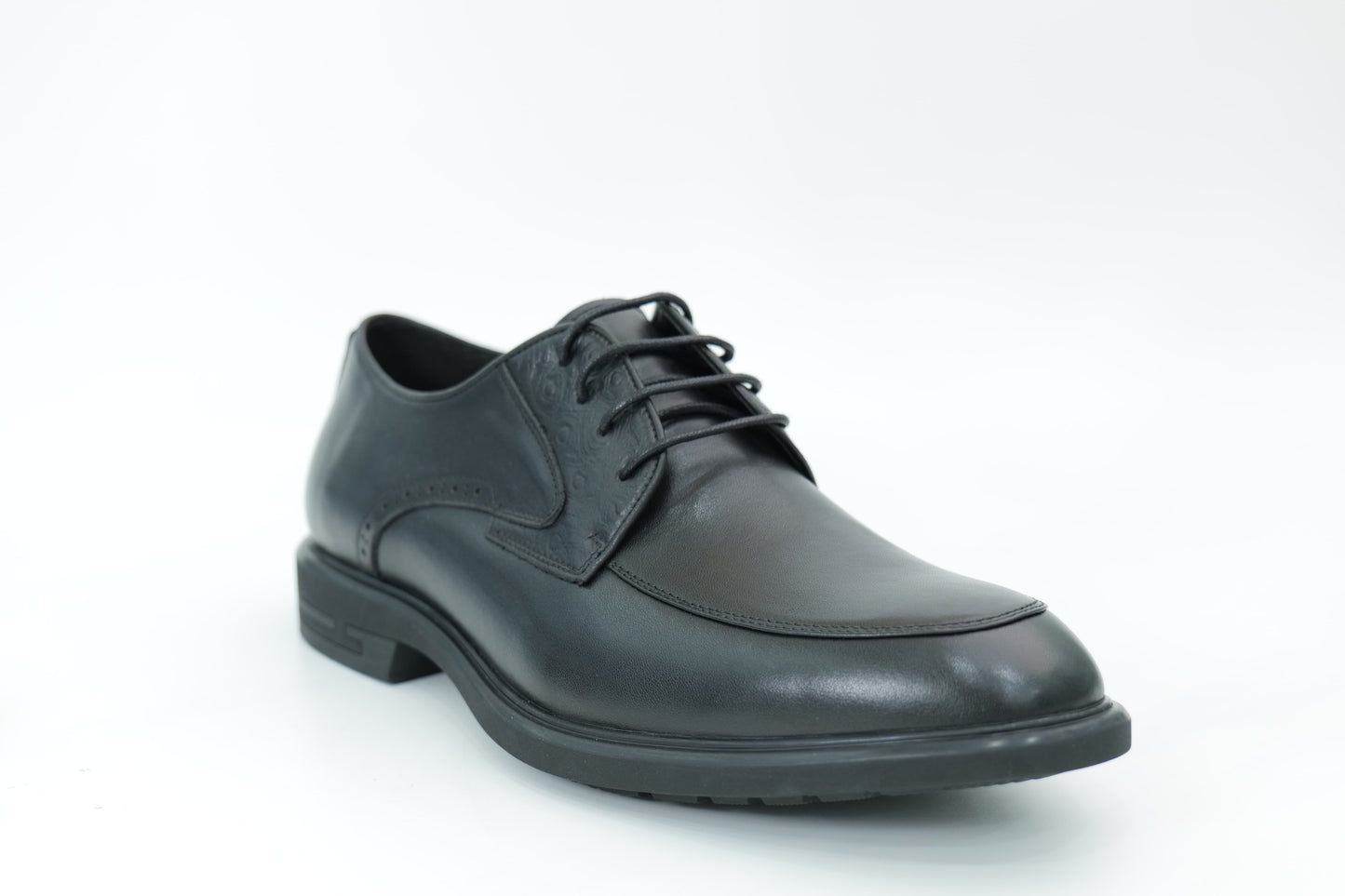 Derby shoes