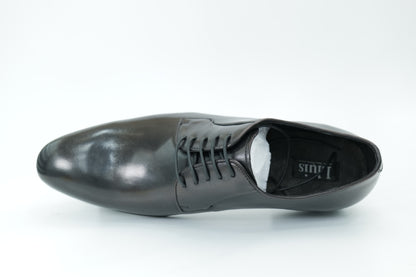 Derby shoes