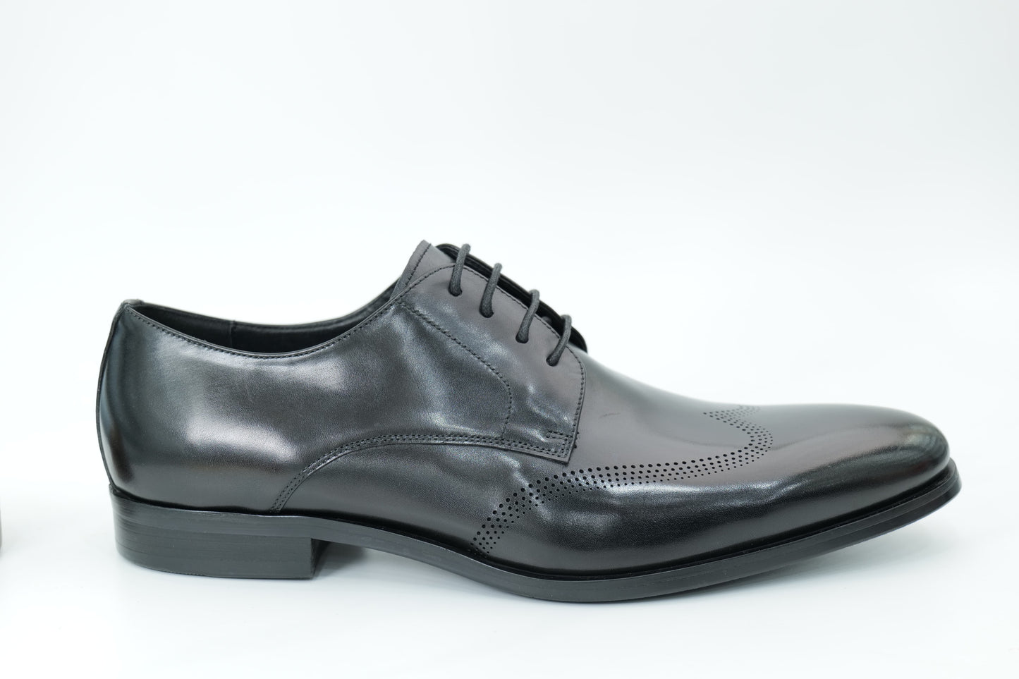 Derby shoes