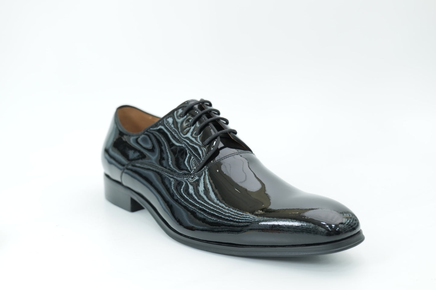 Derby shoes
