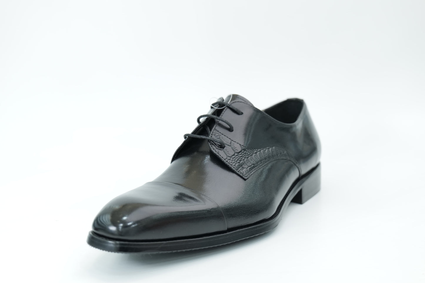 Derby shoes