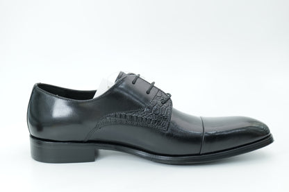 Derby shoes