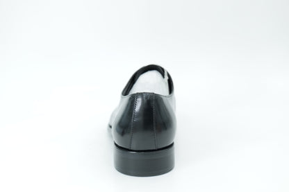 Derby shoes