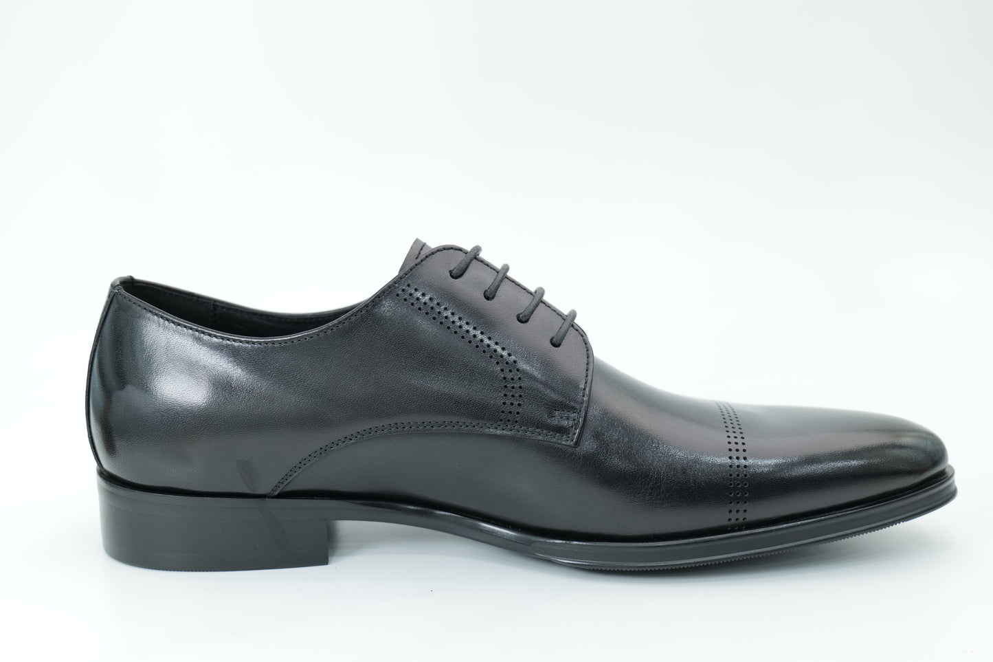 Derby shoes