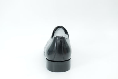 Derby shoes