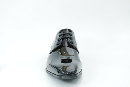 Derby shoes