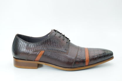 Derby shoes