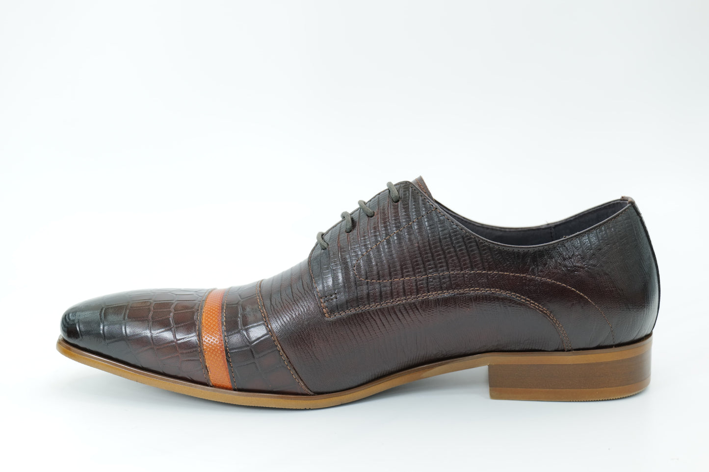 Derby shoes