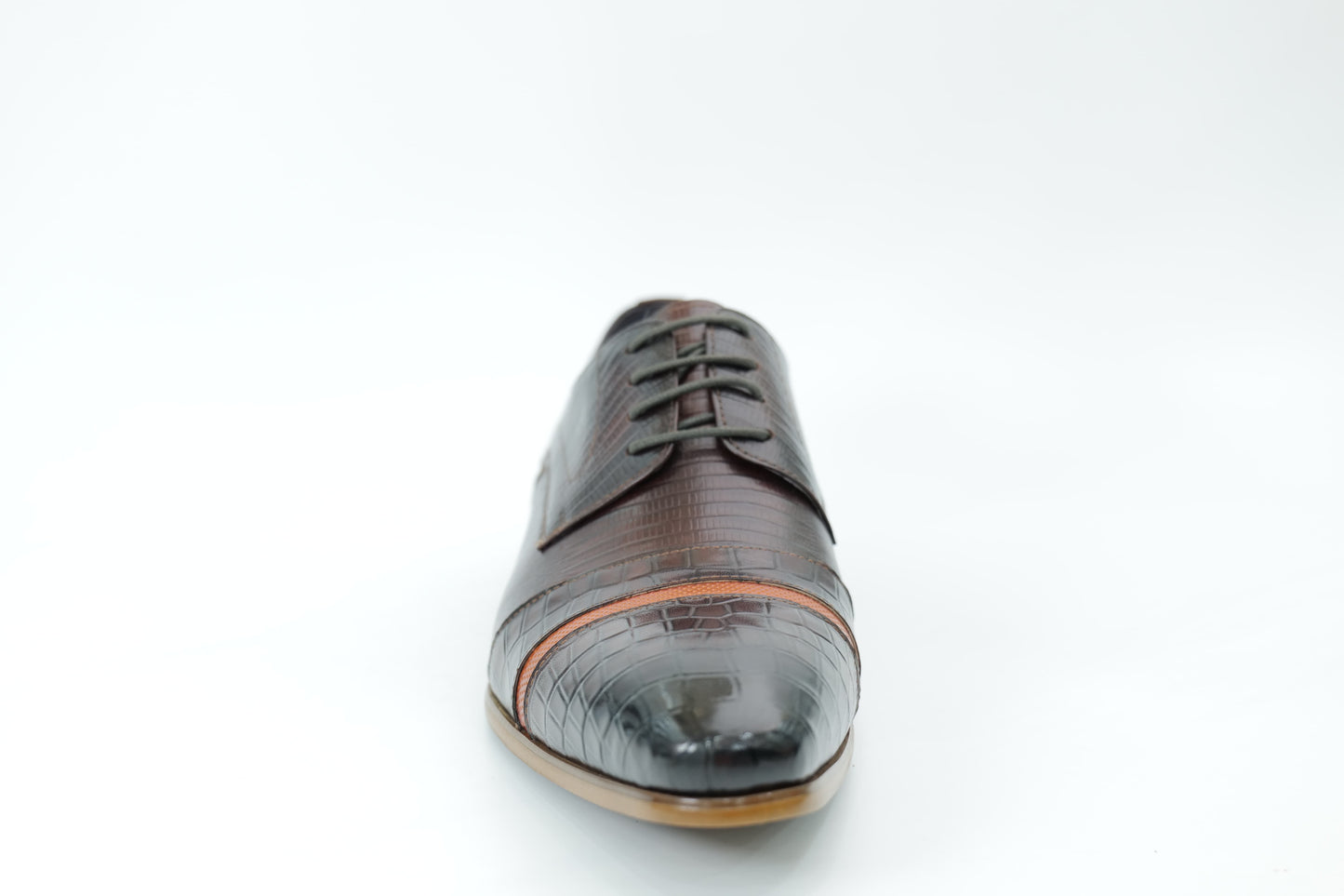 Derby shoes