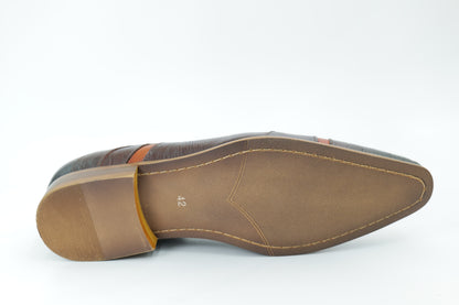 Derby shoes