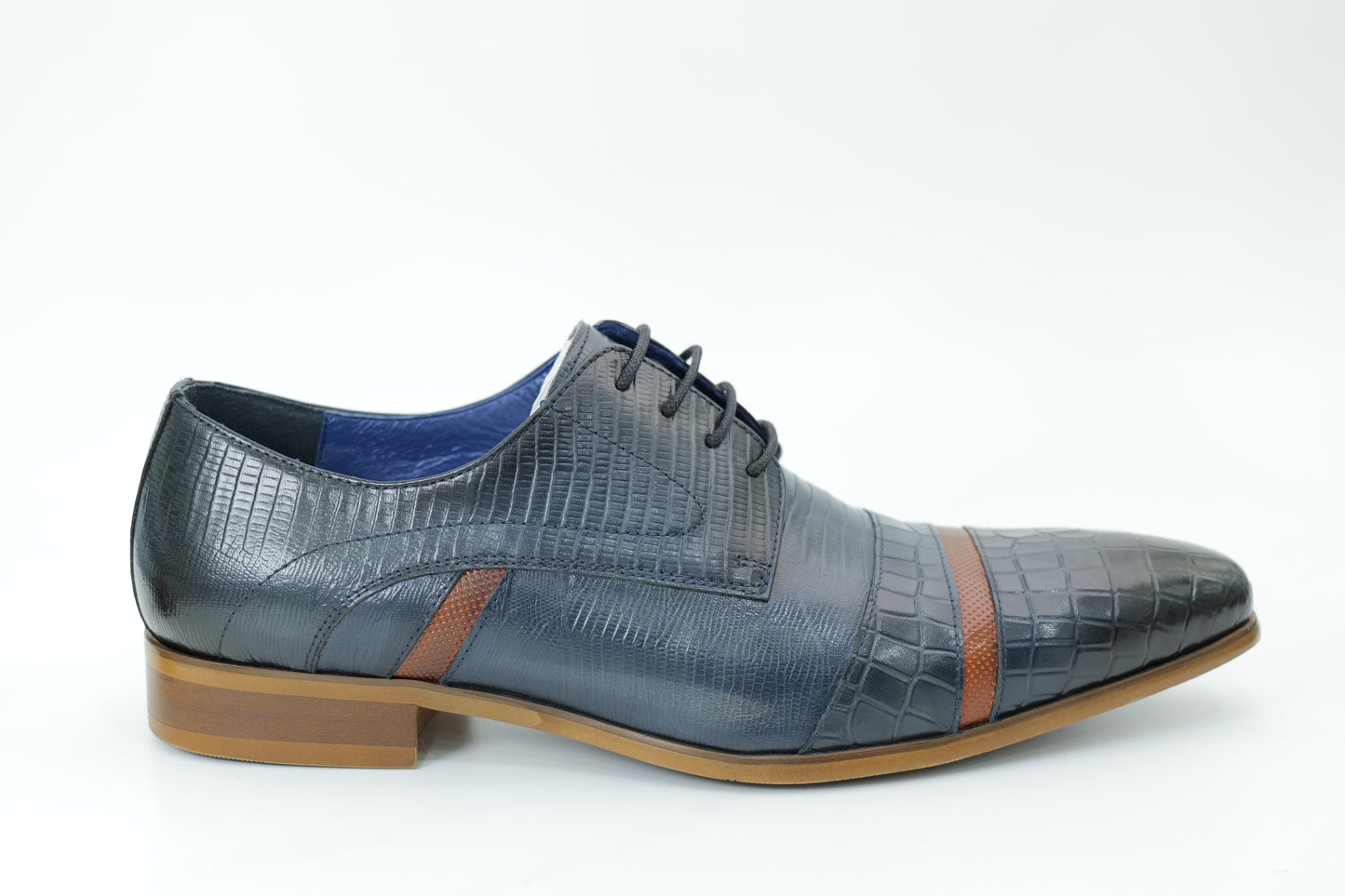 Derby shoes
