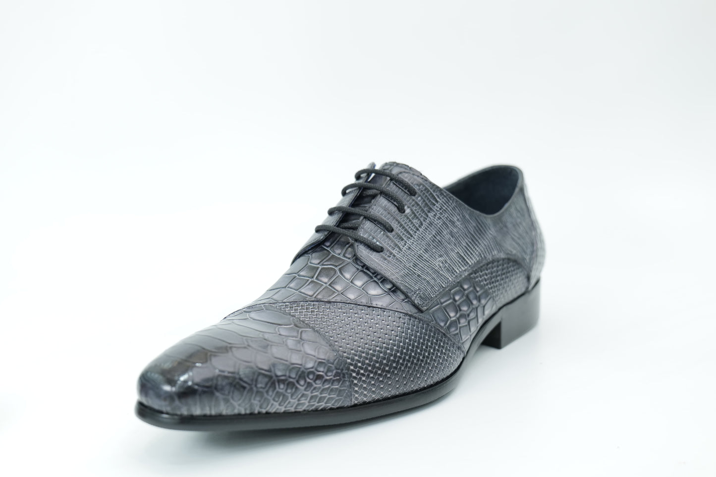 Derby shoes