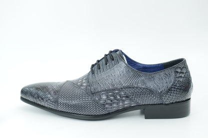 Derby shoes