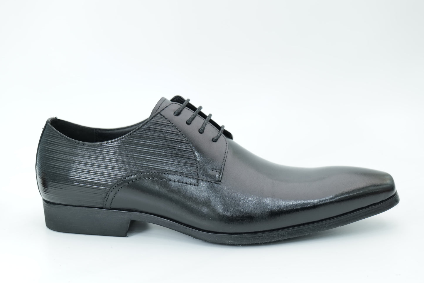 Derby shoes