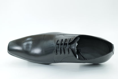 Derby shoes