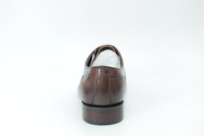 Derby shoes