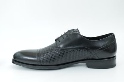 Derby shoes