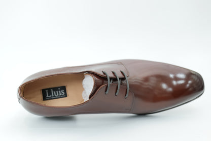 Derby shoes