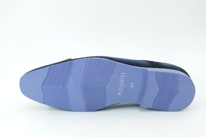 Derby shoes