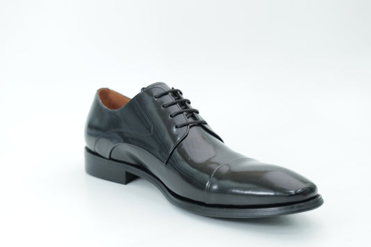 Derby shoes