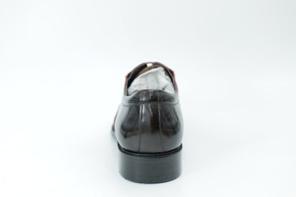 Derby shoes