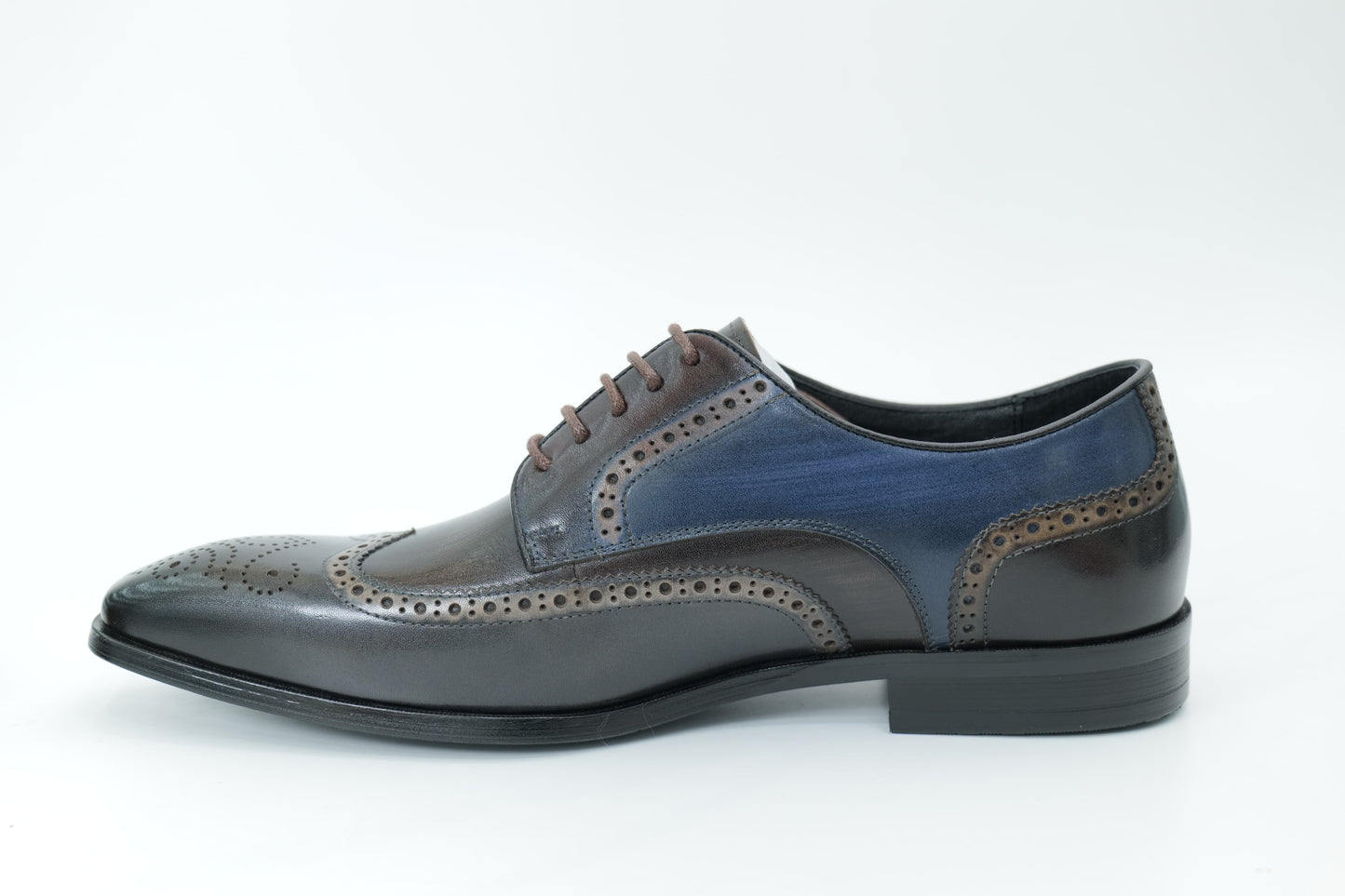 Derby shoes