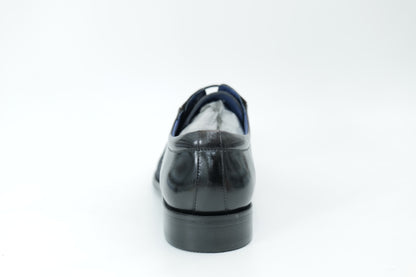 Derby shoes