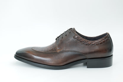 Derby shoes