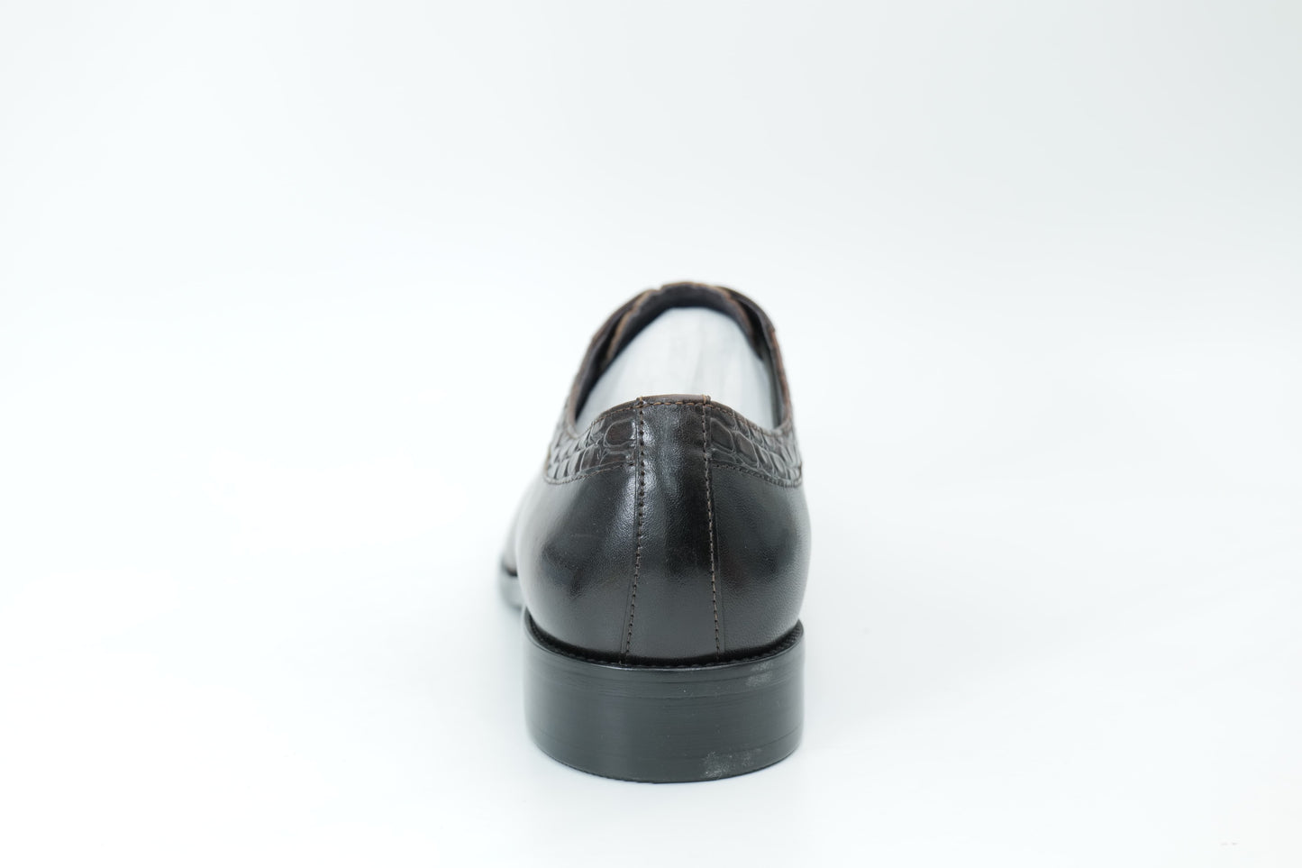 Derby shoes