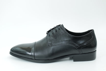 Derby shoes